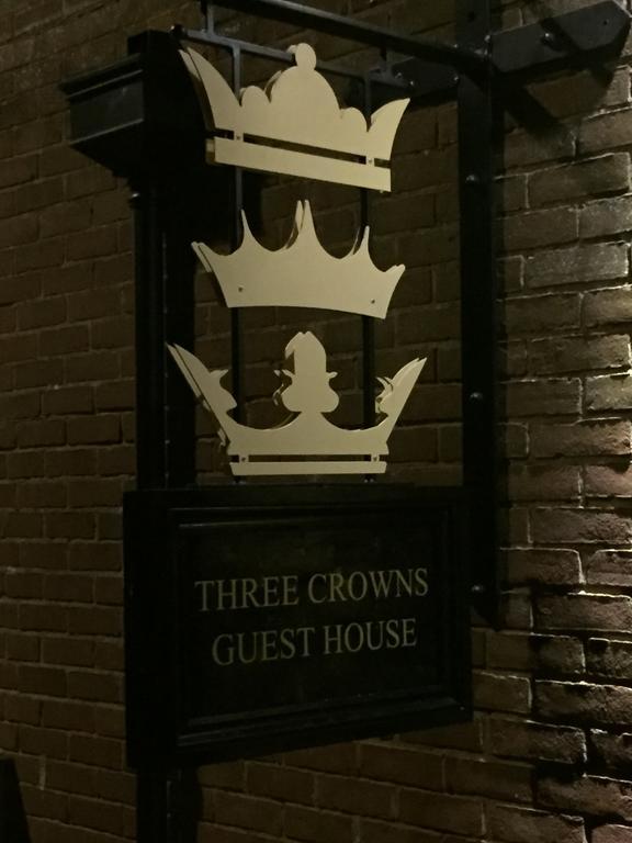 Three Crowns Guest House Salisbury Exterior foto